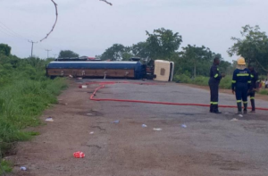 Fuel tanker overturns on Kintampo-Kumasi/Accra highway