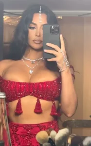 Kim and Khloé Kardashian sparkle in traditional Indian outfits at Ambani wedding